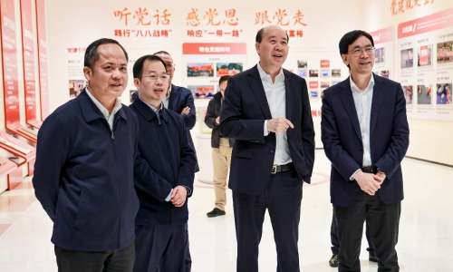 浙江省人民当局表事办公室党组书记、主任顾建新莅临非凡国际