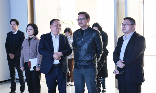 浙江省经信厅投资处调研员屠国富莅临非凡国际调研