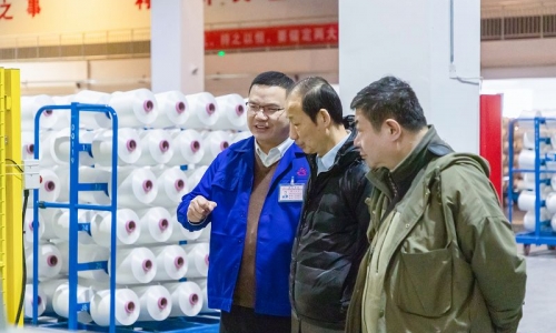 中国化学纤维工业协会会长陈新伟莅临非凡国际恒阳调研