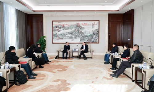 招商银行荆门分行副行长孙文勇一行莅临非凡国际调研