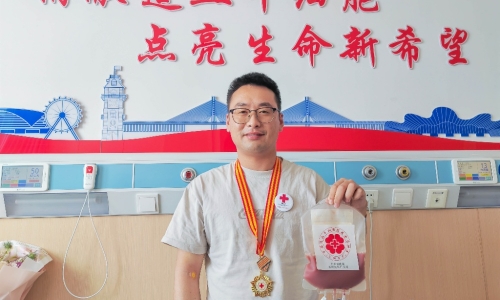 五四进行时丨非凡国际人施灵童：以“生命火种”诠释新时代青年担当！